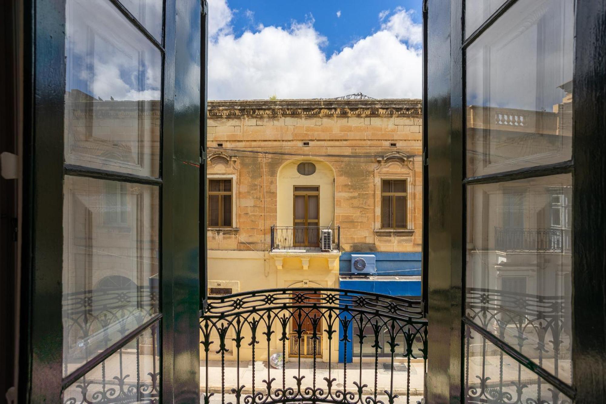 Villa Mosta Exterior photo